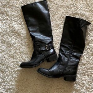 Black riding boots
